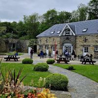 Van de Leur Walled Garden